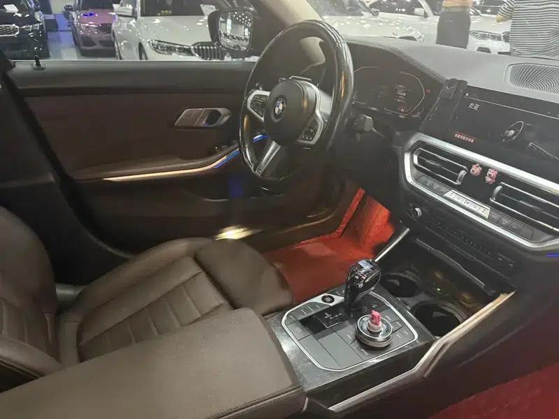 2022 BMW 3 Series 325Li M Sport Package — миниатюра 6