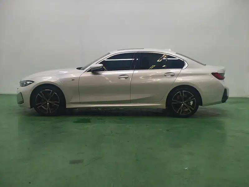 2023 BMW 3 Series 325i M Sport Package — миниатюра 4