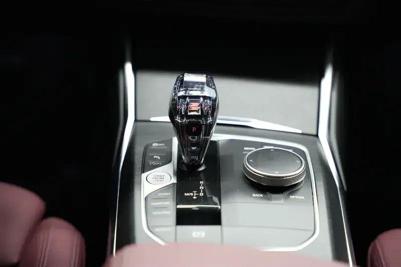 BMW 3 Series 2021 Facelift 325i M Sport Package — миниатюра 15