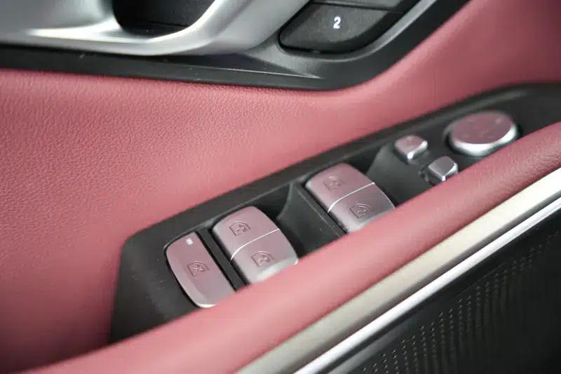 BMW 3 Series 2021 Facelift 325i M Sport Package — миниатюра 19