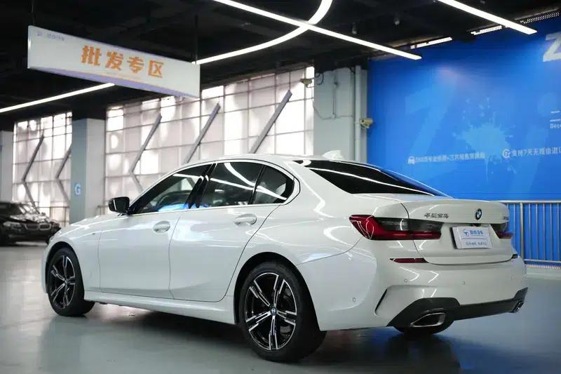 BMW 3 Series 2021 Facelift 325i M Sport Package — миниатюра 4