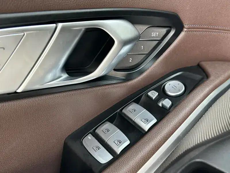 2021 BMW 3 Series 320Li M Sport Package — миниатюра 32