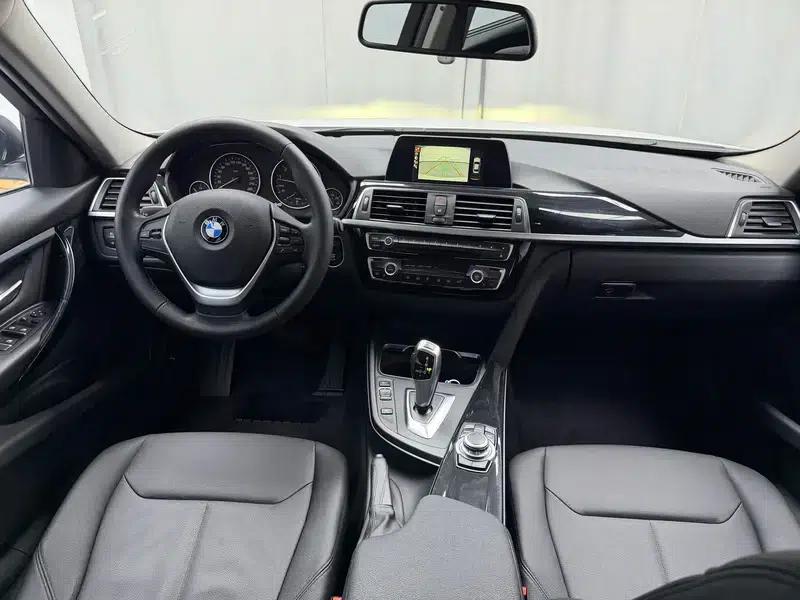 2016 BMW 3 Series 320Li Fashion Edition — миниатюра 9