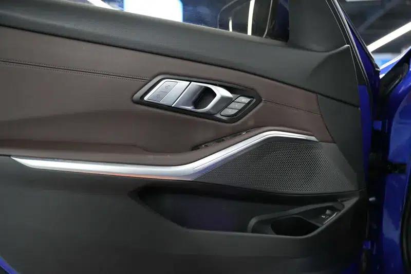 2022 BMW 3 Series Facelift 325Li M Sport Package — миниатюра 10