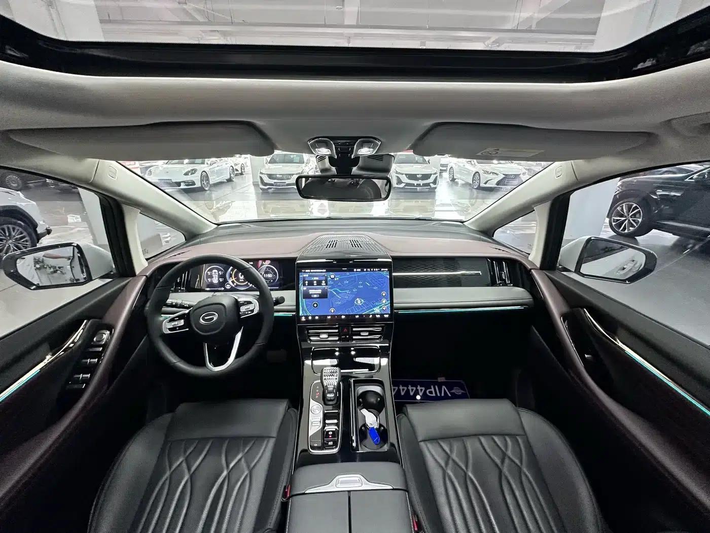 Trumpchi M8 2024 Master Series 400T Supreme Edition — миниатюра 11