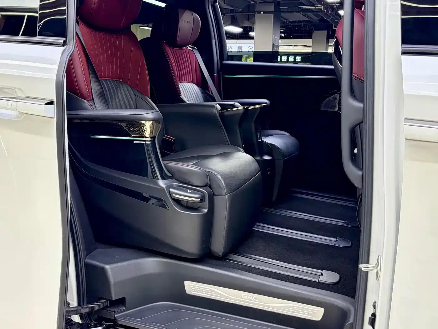 Trumpchi M8 2023 Master Series 400T Supreme Edition — миниатюра 16