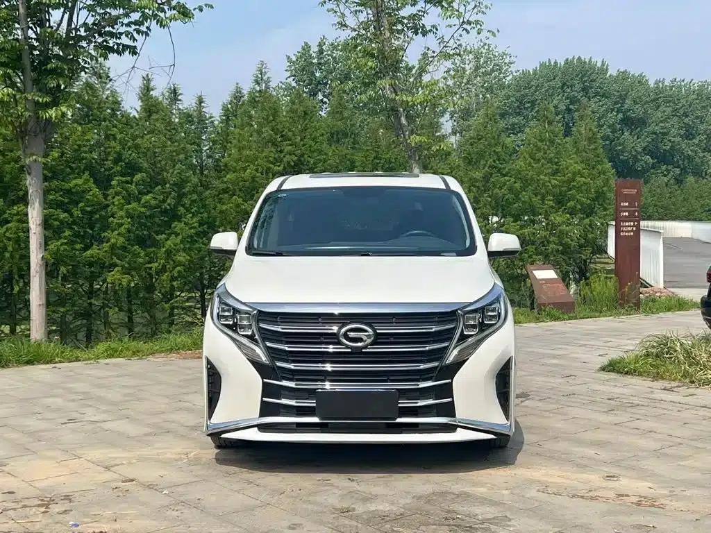 Trumpchi M8 2023 Leading Series 390T Luxury Edition — миниатюра 1