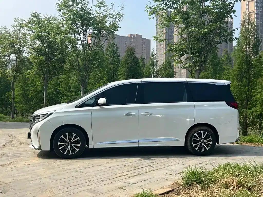 Trumpchi M8 2023 Leading Series 390T Luxury Edition — миниатюра 2