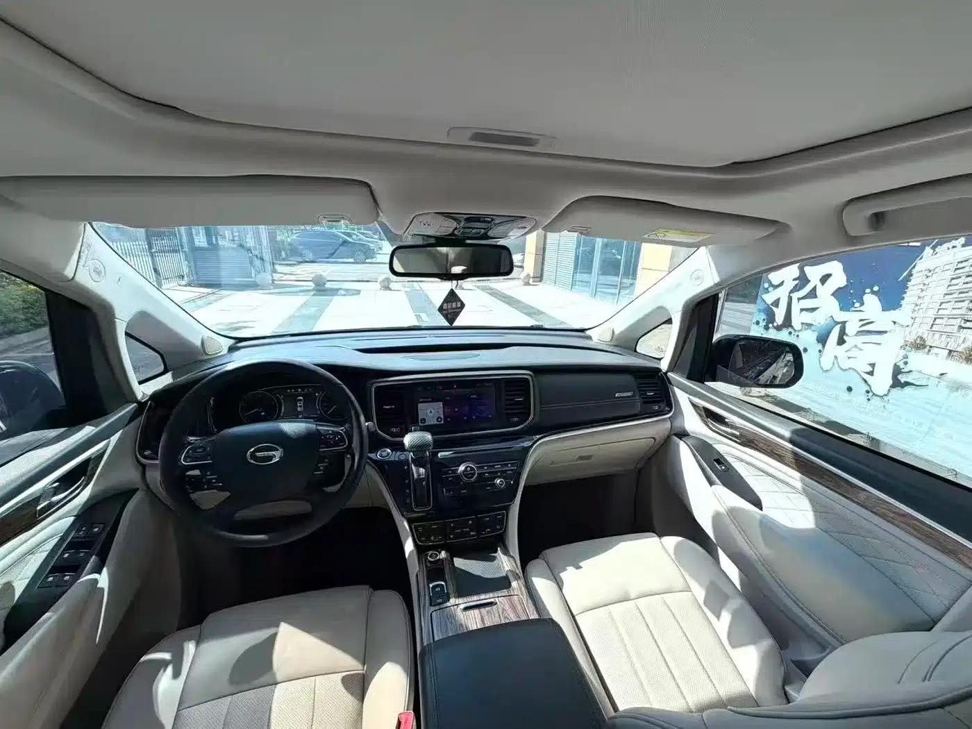 Trumpchi M8 2018 320T Premium Edition — миниатюра 3