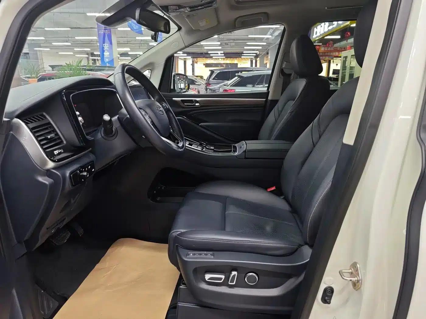 Trumpchi M8 2021 Leading Series 390T Supreme Edition — миниатюра 5