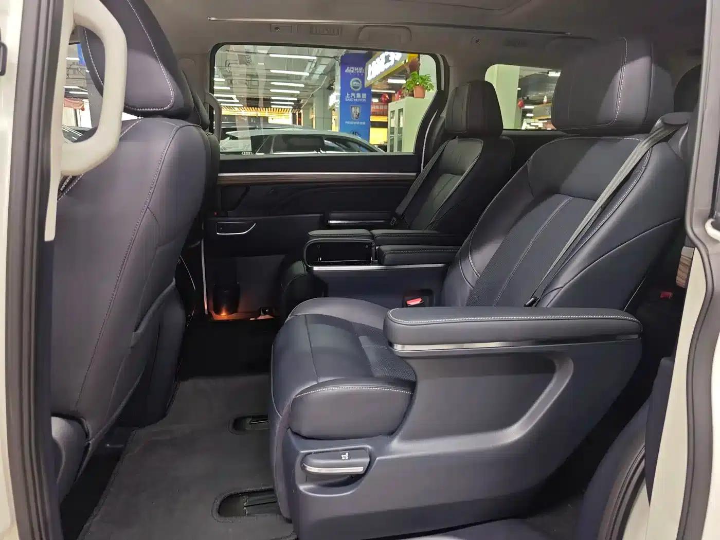 Trumpchi M8 2021 Leading Series 390T Supreme Edition — миниатюра 6
