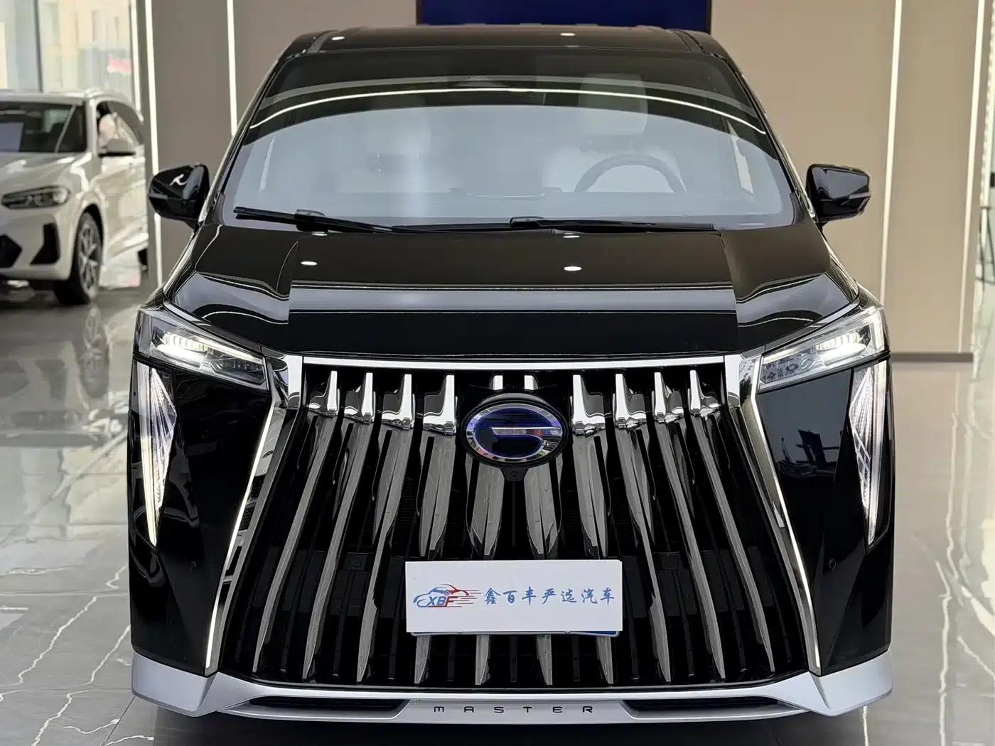 Trumpchi M8 2023 Master Series Dual Engine Supreme Edition — миниатюра 2