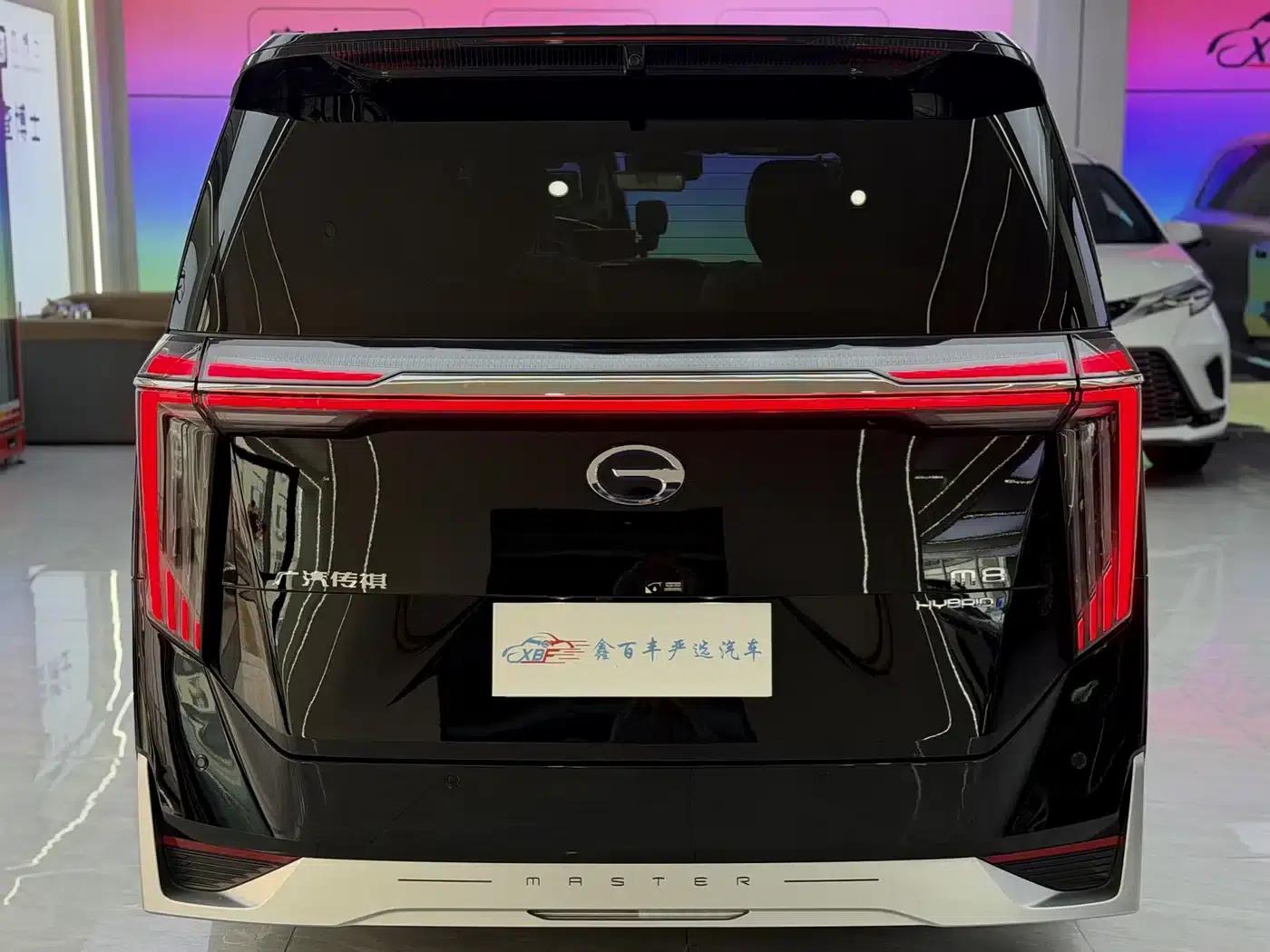 Trumpchi M8 2023 Master Series Dual Engine Supreme Edition — миниатюра 11