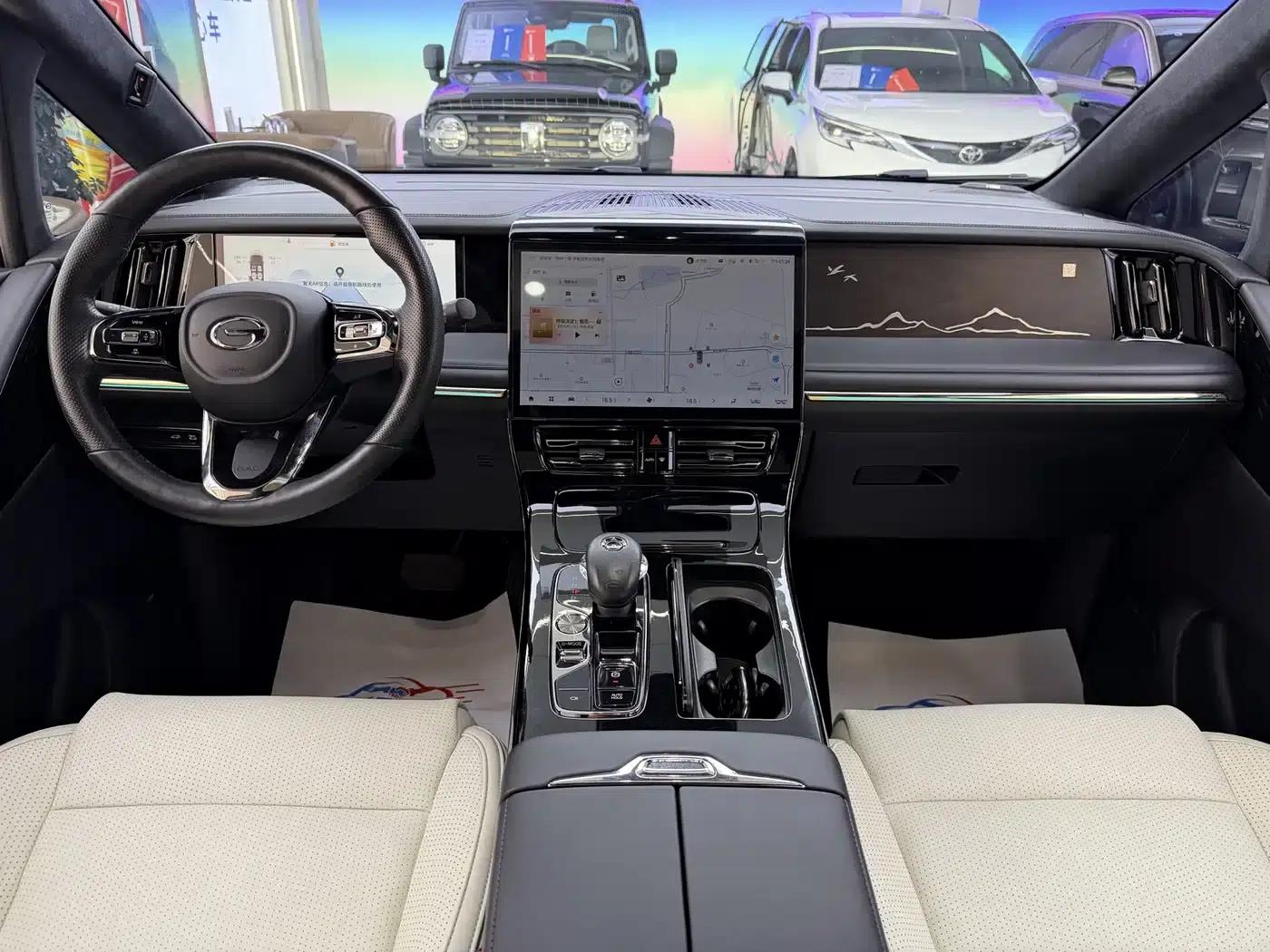 Trumpchi M8 2023 Master Series Dual Engine Supreme Edition — миниатюра 5