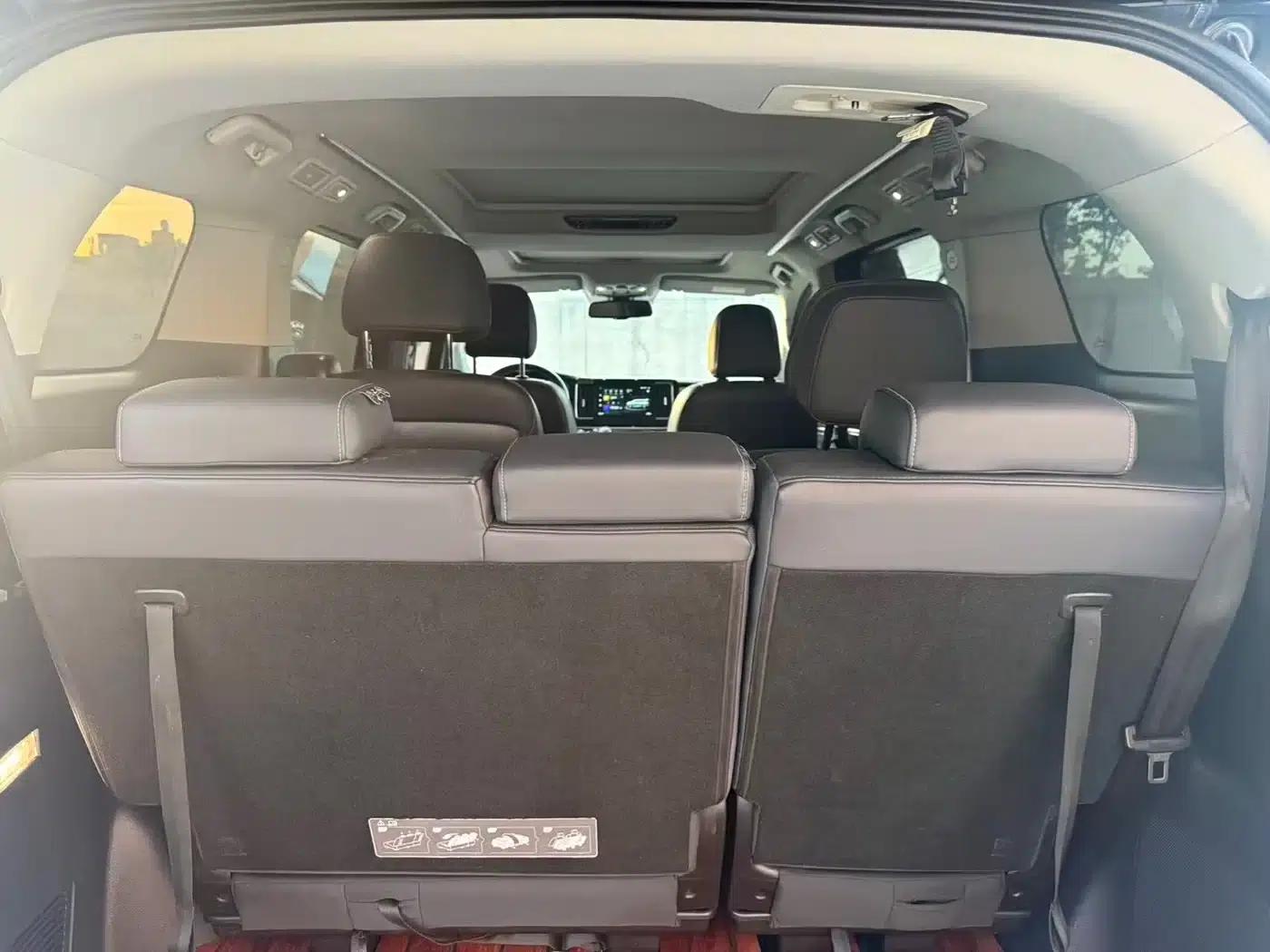 Trumpchi M8 2021 Master Series 390T Supreme Welfare Edition — миниатюра 8