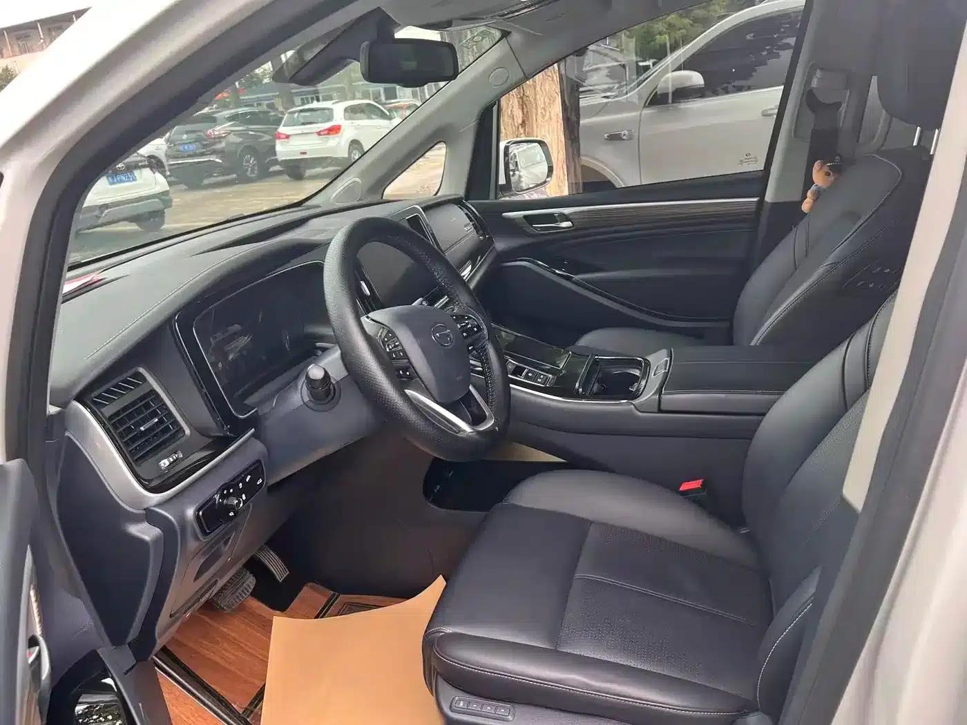 Trumpchi M8 2023 Leading Series 390T Supreme Edition — миниатюра 6