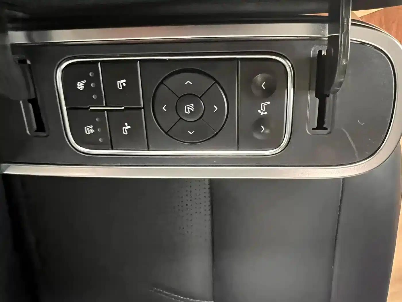 Trumpchi M8 2023 Leading Series 390T Supreme Edition — миниатюра 10