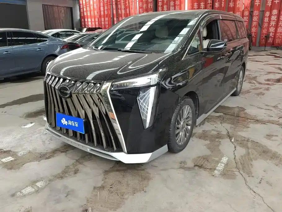 Trumpchi M8 2023 Master Series 400T Flagship Edition — миниатюра 1
