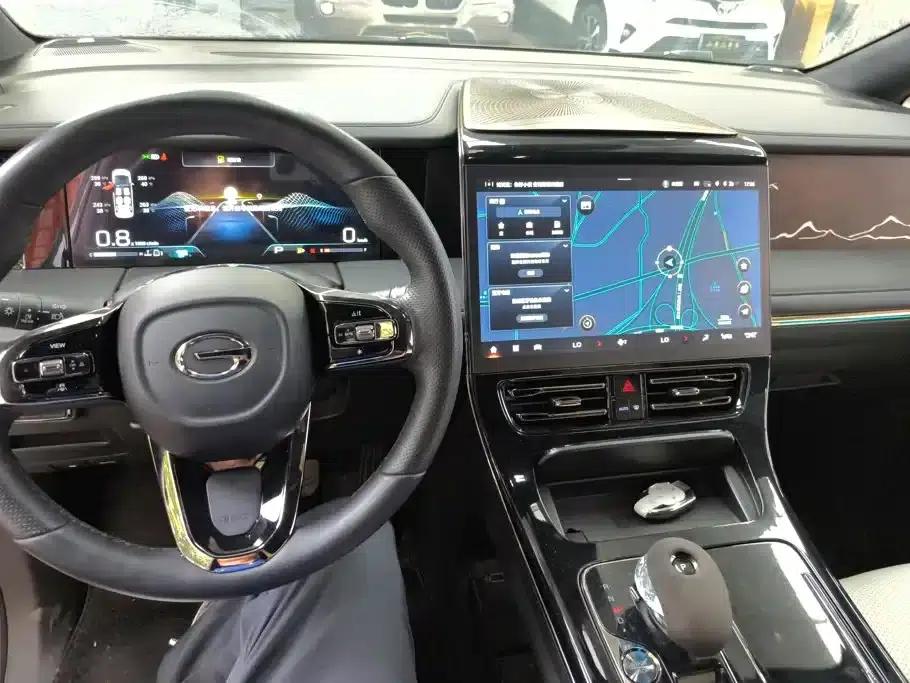 Trumpchi M8 2023 Master Series 400T Flagship Edition — миниатюра 12