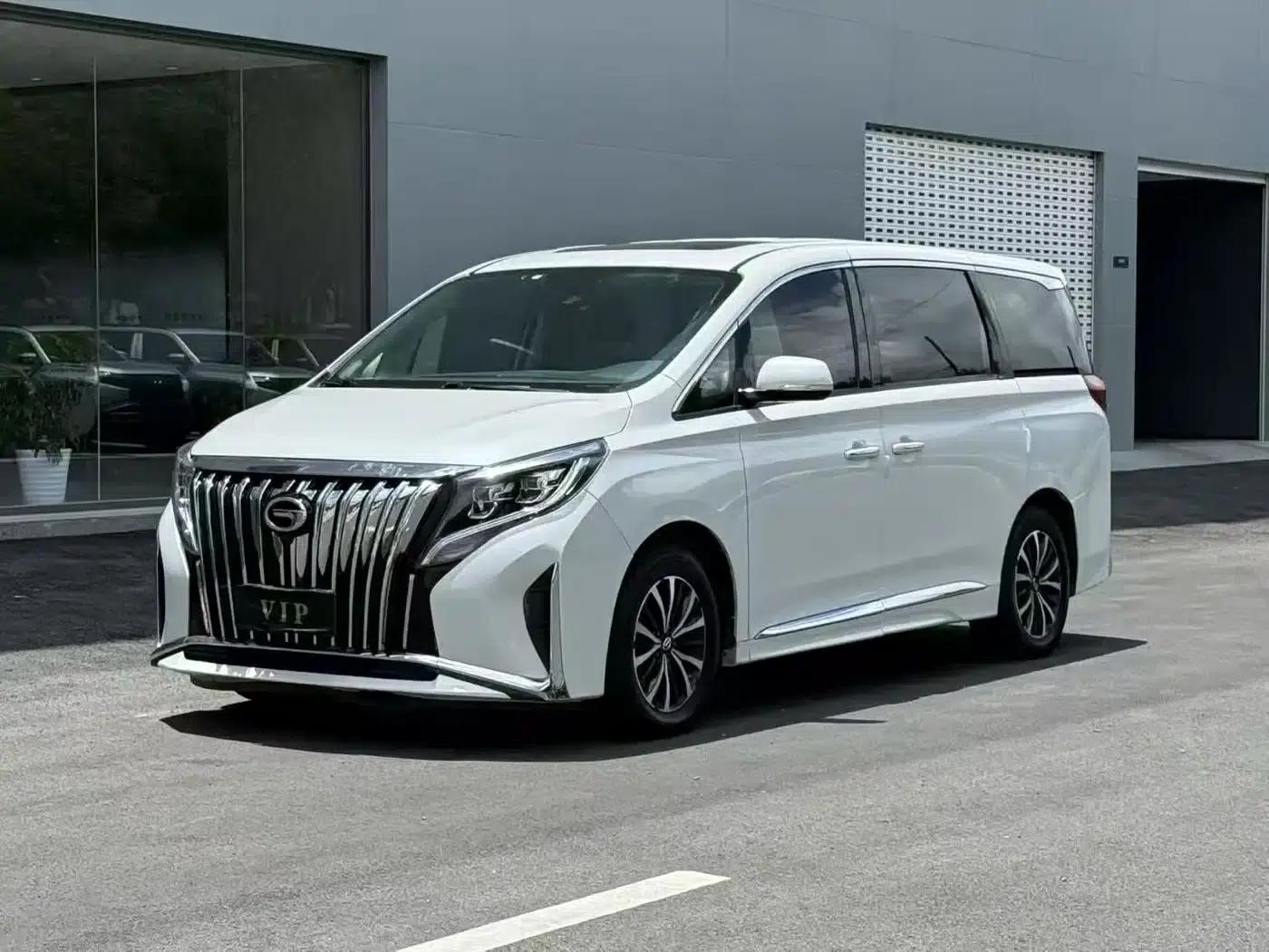 Trumpchi M8 2023 Leading Series 390T Luxury Edition — миниатюра 1
