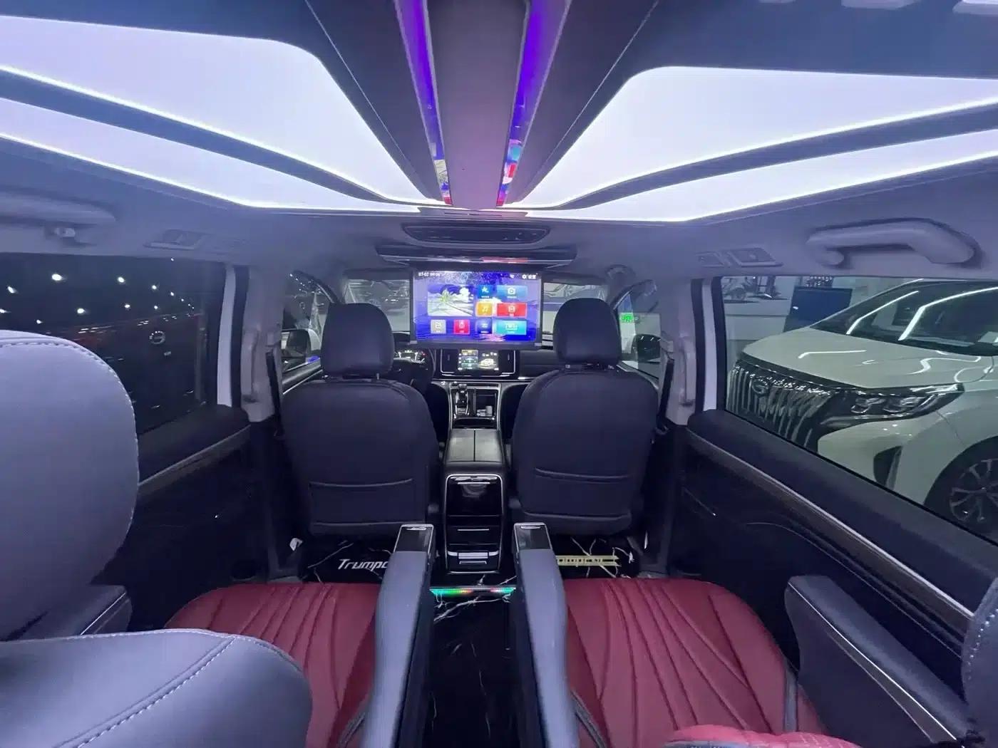 Trumpchi M8 2023 Leading Series 390T Luxury Edition — миниатюра 8