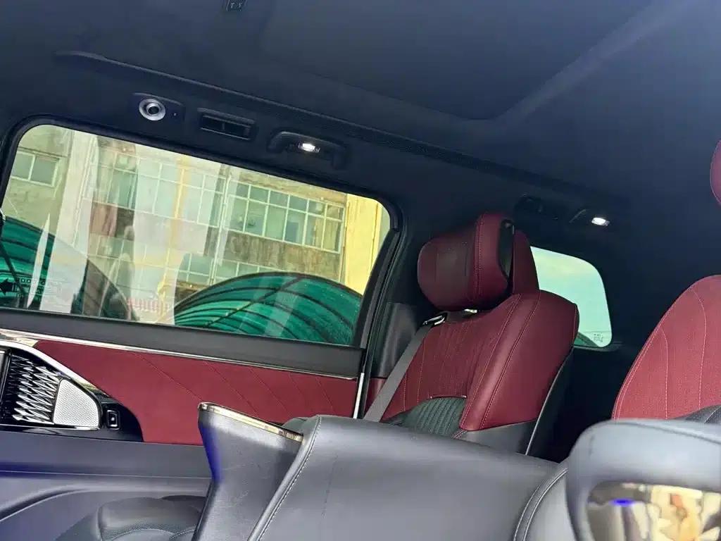 Trumpchi M8 2023 Master Series 400T Supreme Edition — миниатюра 6