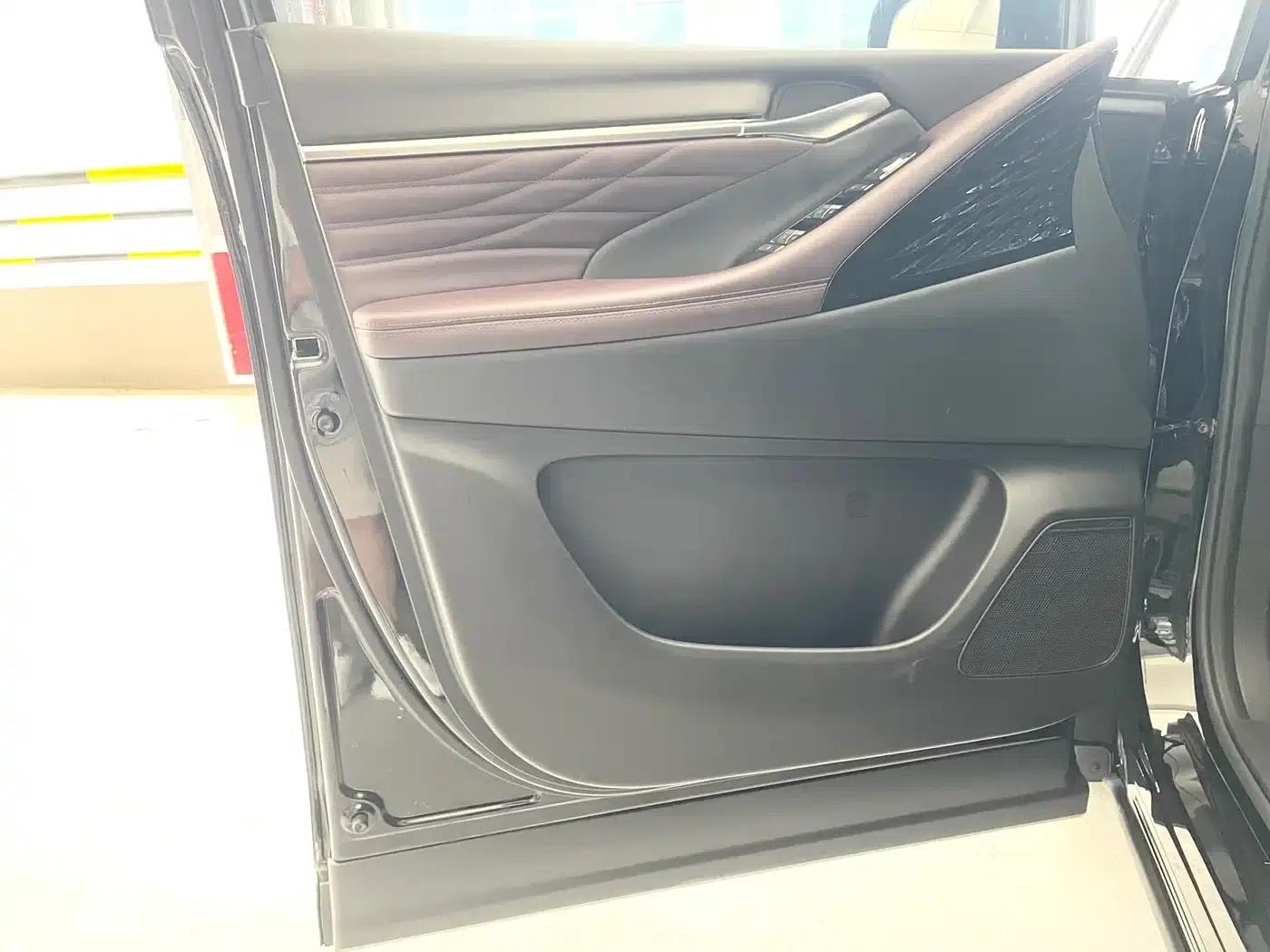 Trumpchi M8 2024 Master Series 400T Premium Edition — миниатюра 9