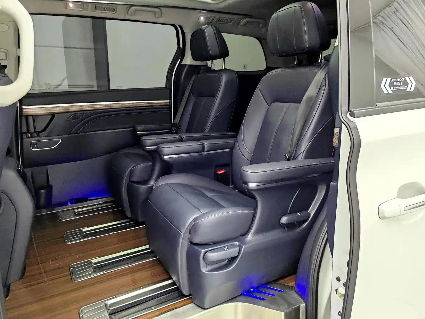 Trumpchi M8 2023 Leading Series 390T Premium Edition — миниатюра 6