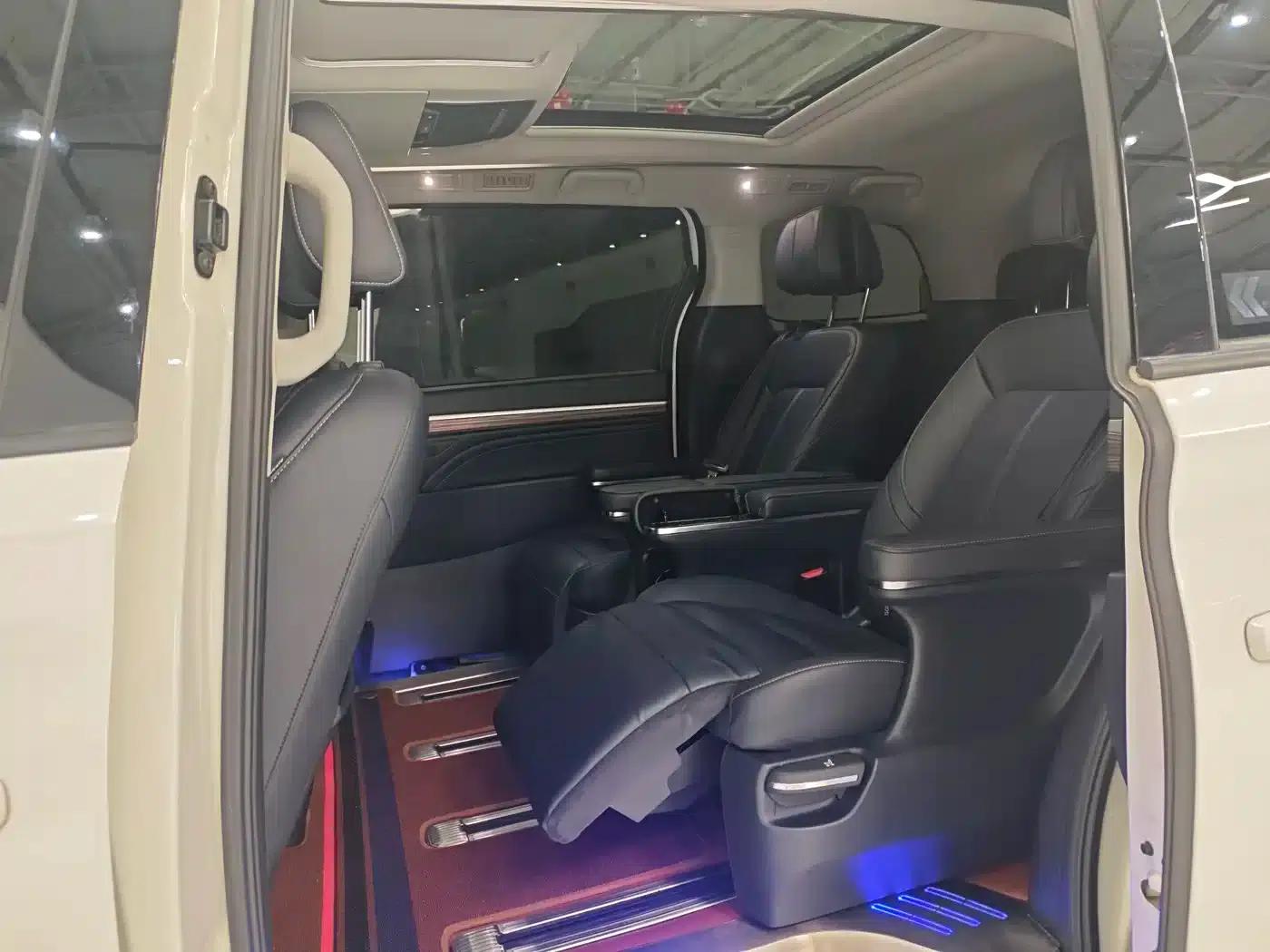 Trumpchi M8 2021 Leading Series 390T Supreme Edition — миниатюра 15