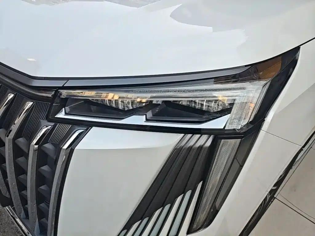 Trumpchi M8 2024 Master Series 400T Supreme Edition — миниатюра 24
