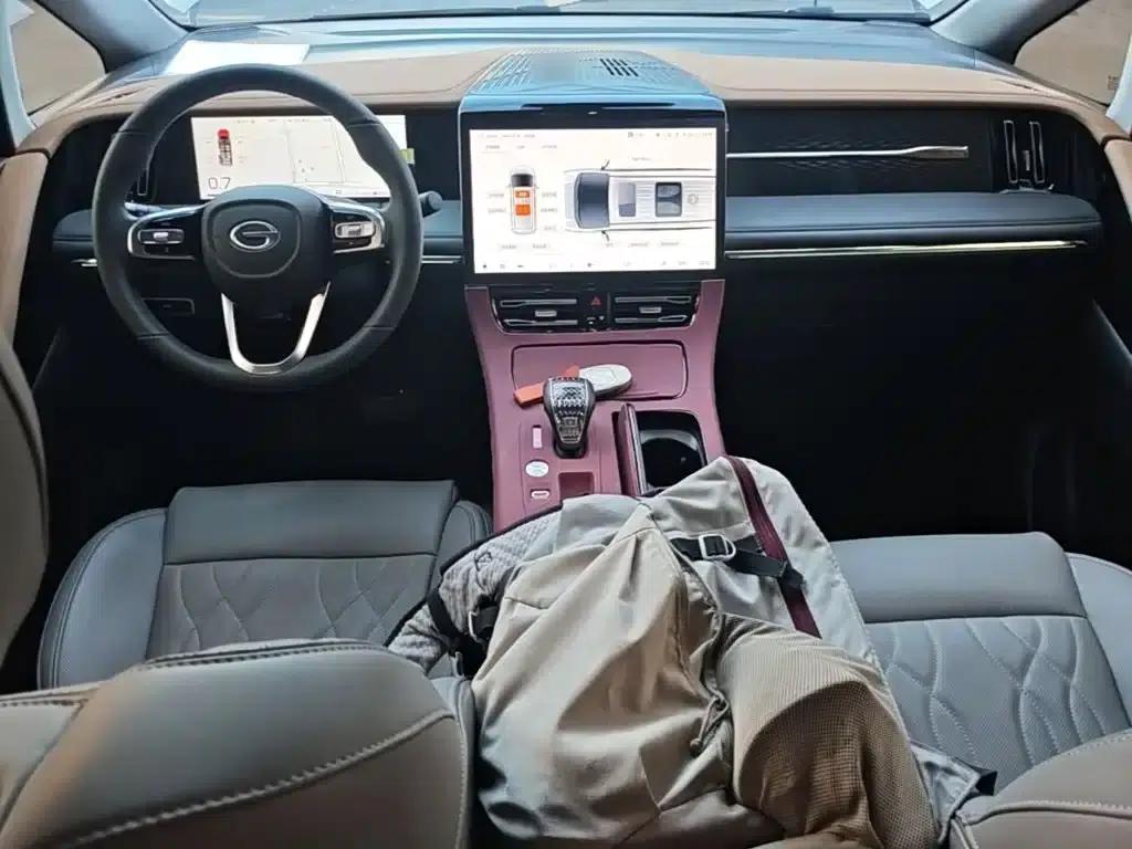 Trumpchi M8 2024 Master Series 400T Supreme Edition — миниатюра 10