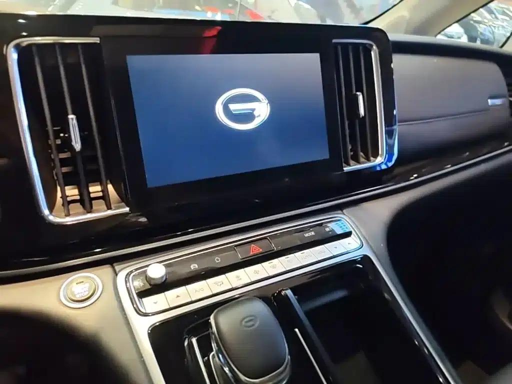 Trumpchi M8 2023 Leading Series 390T Luxury Edition — миниатюра 13