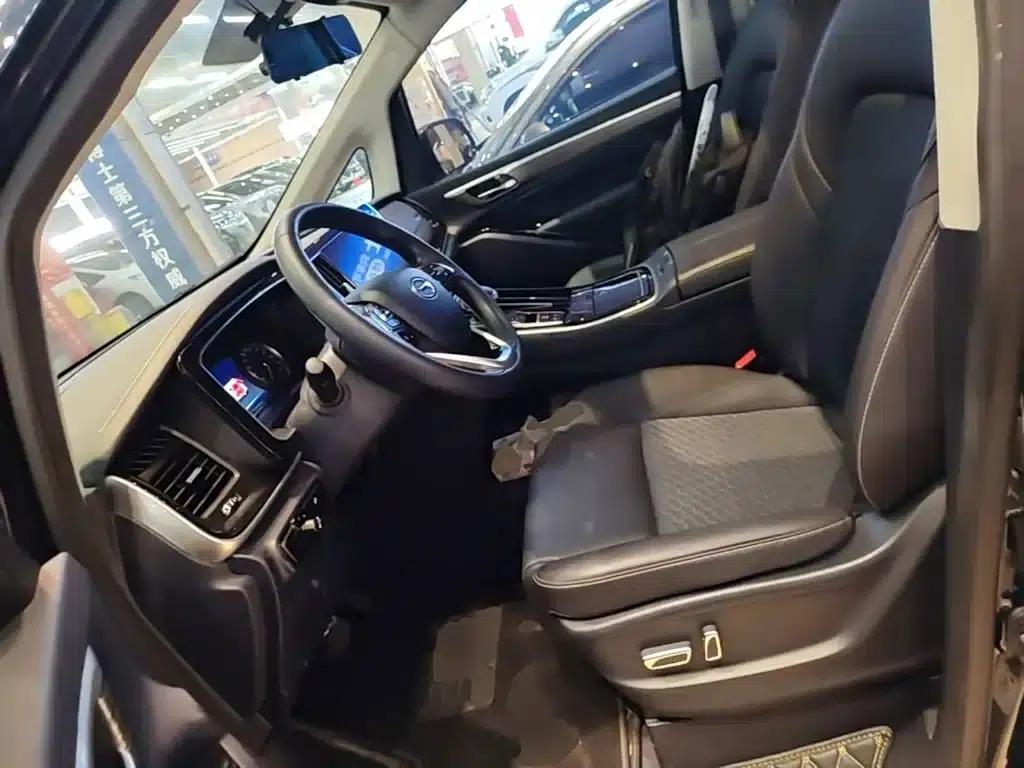 Trumpchi M8 2023 Leading Series 390T Luxury Edition — миниатюра 15