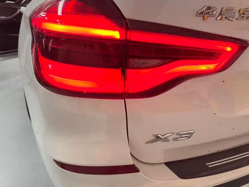 BMW X3 2020 xDrive25i Luxury Package — миниатюра 6