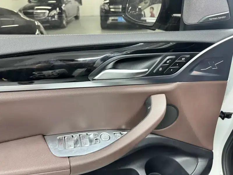 BMW X3 2020 xDrive25i Luxury Package — миниатюра 7