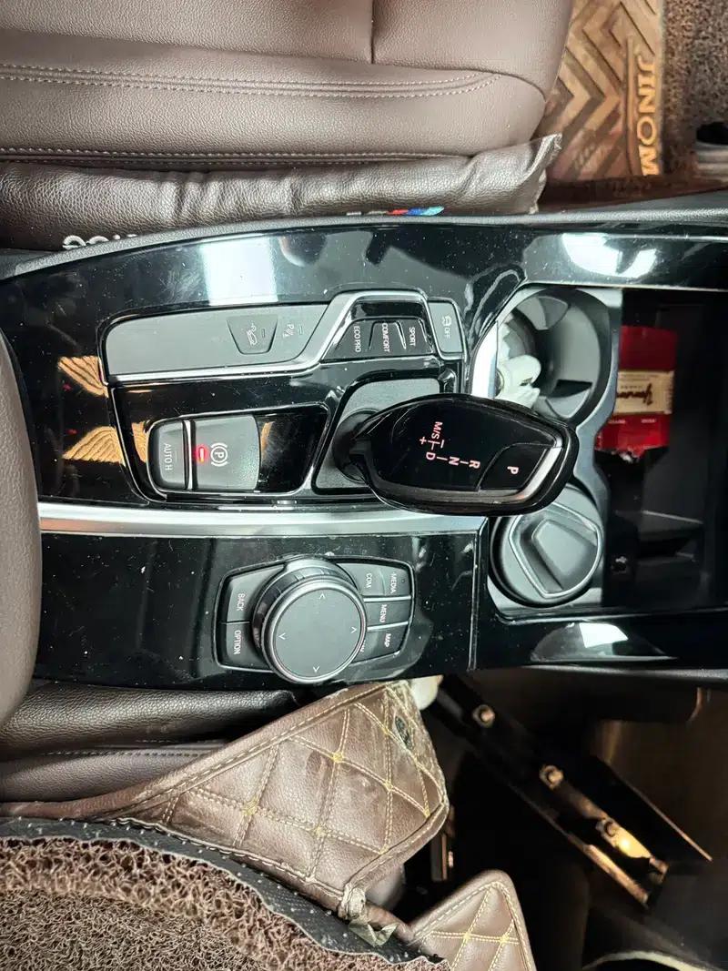 BMW X3 2020 xDrive25i Luxury Package — миниатюра 10