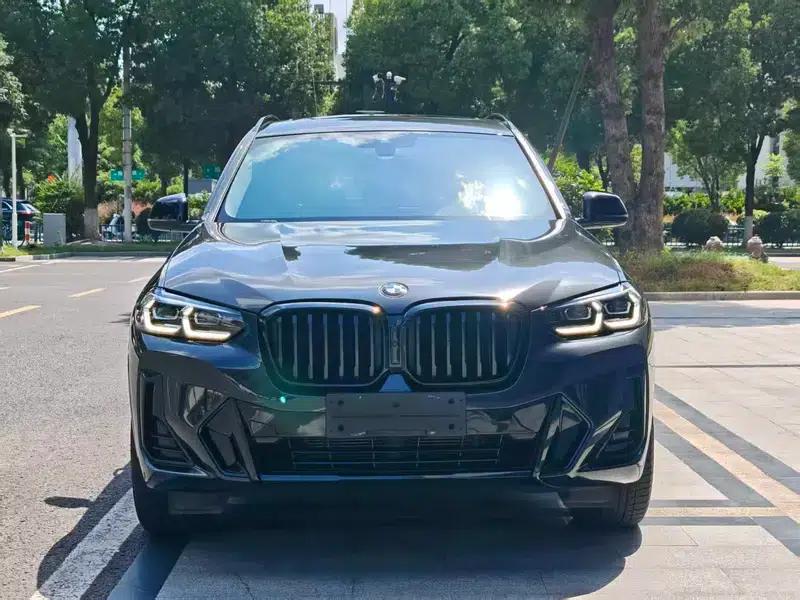 BMW X3 2023 xDrive30i Luxury M Sport Package — миниатюра 2