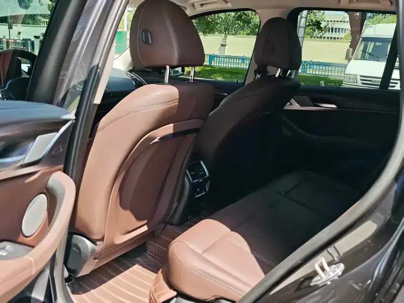 BMW X3 2023 xDrive30i Luxury M Sport Package — миниатюра 15