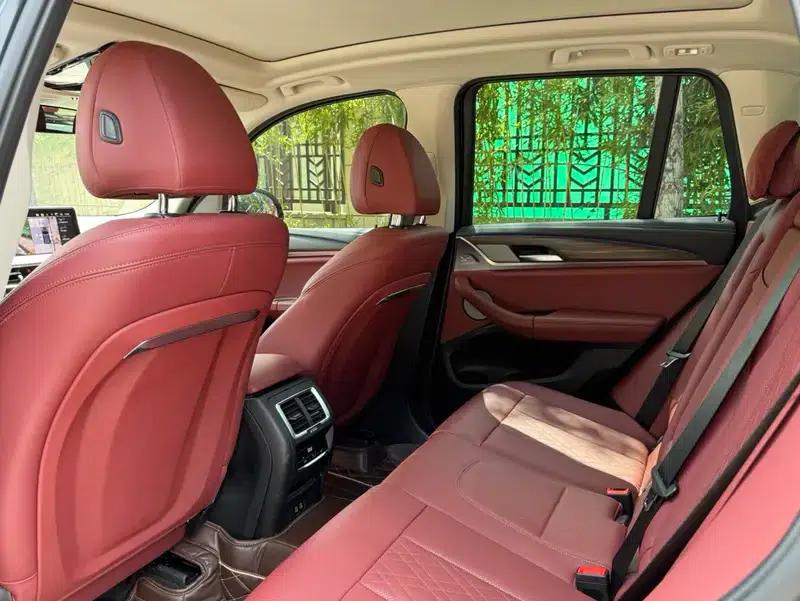BMW X3 2023 xDrive30i Leading Edition M Sport Package — миниатюра 14