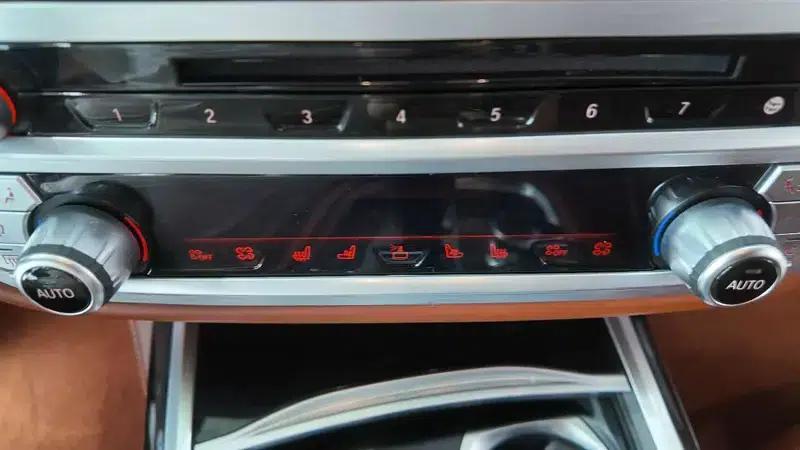 2018 BMW 7 Series 740Li xDrive Luxury Package — миниатюра 11