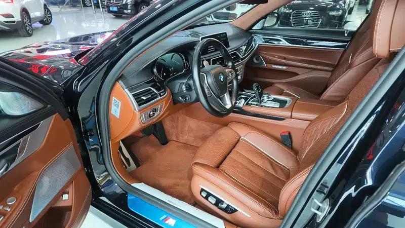 2018 BMW 7 Series 740Li xDrive Luxury Package — миниатюра 16
