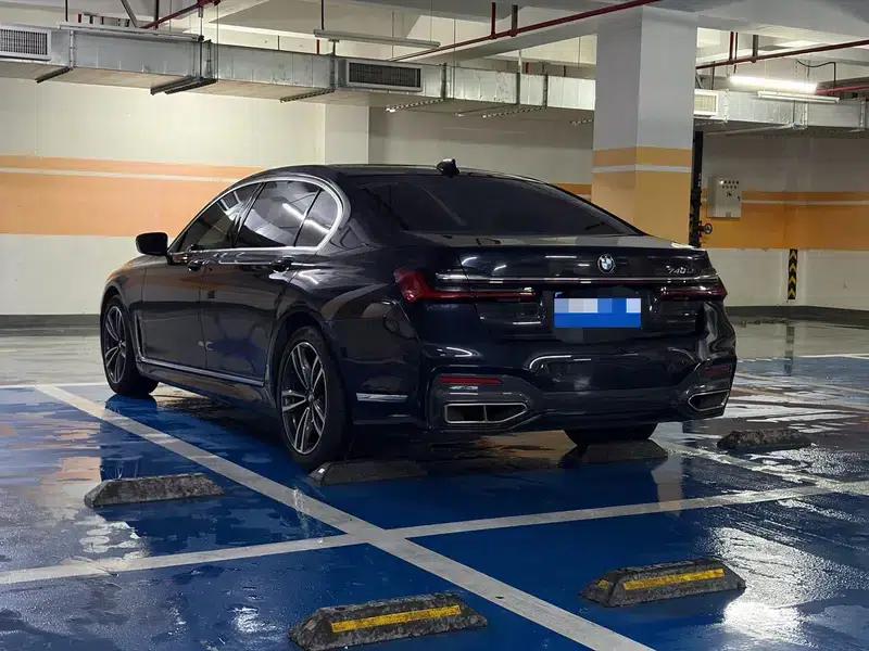 2019 BMW 7 Series 730Li M Sport Package — миниатюра 4