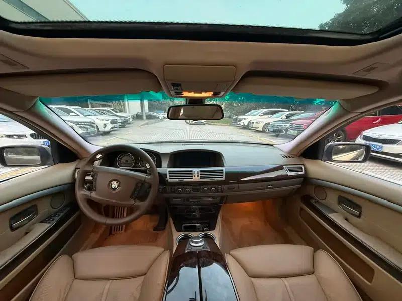 BMW 7 Series 2009 750Li Luxury — миниатюра 7