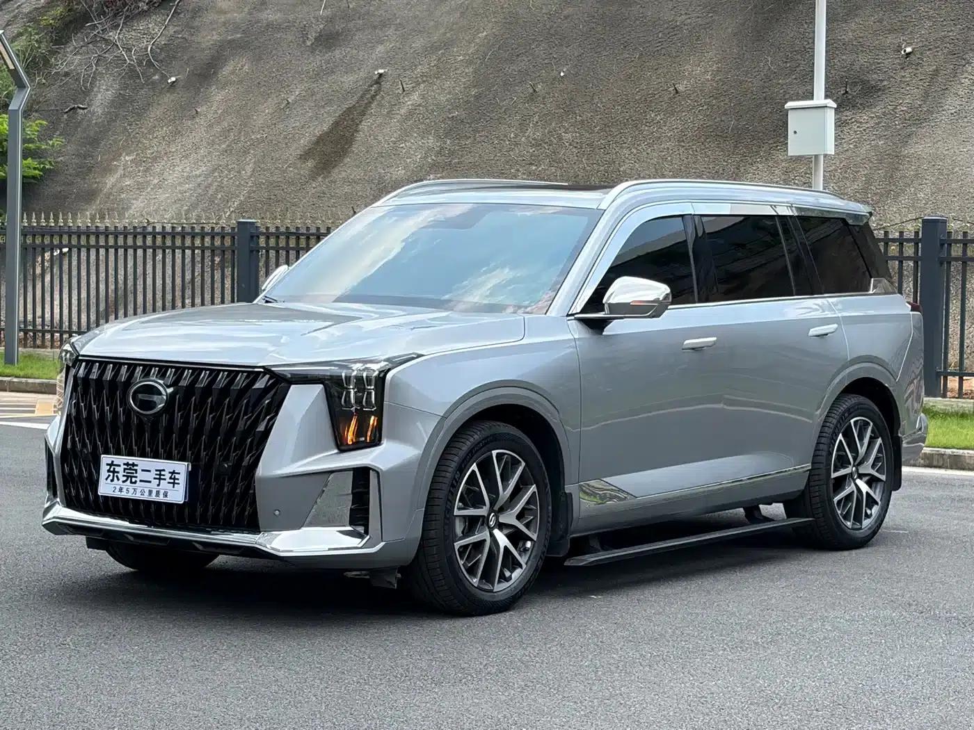 Trumpchi GS8 2022 Hybrid Series 2.0TM 2WD Premium Edition (Six Seats) — миниатюра 1