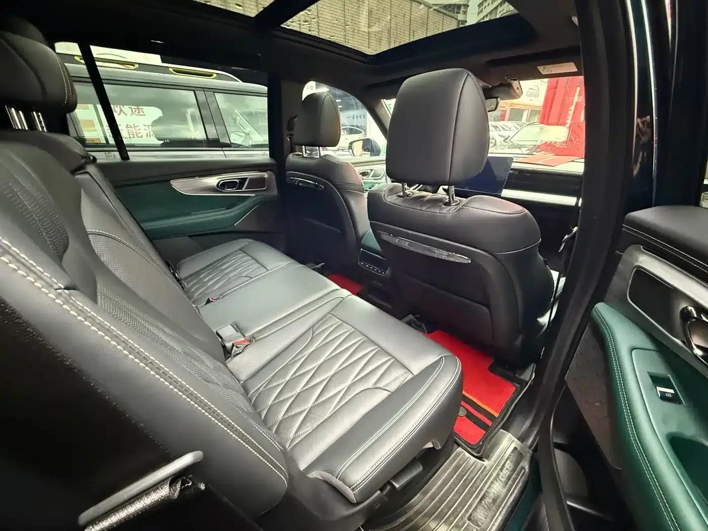 Trumpchi GS8 2022 Hybrid Series 2.0TM 4WD Premium Edition (7-seater) — миниатюра 13