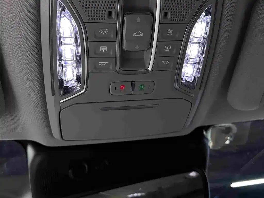Trumpchi GS8 2022 Hybrid Series 2.0TM 2WD Premium Edition (Six Seats) — миниатюра 27