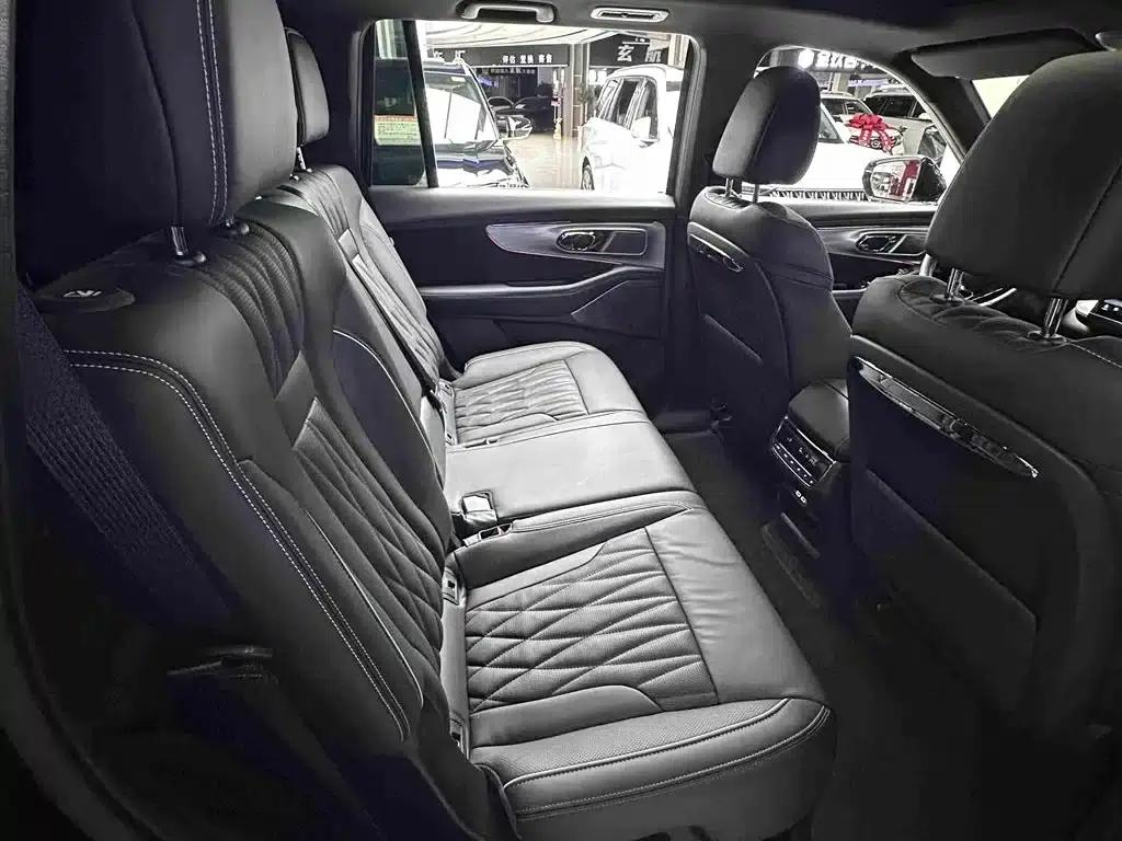 Trumpchi GS8 2022 Hybrid Series 2.0TM 4WD Premium Edition (7-seater) — миниатюра 32