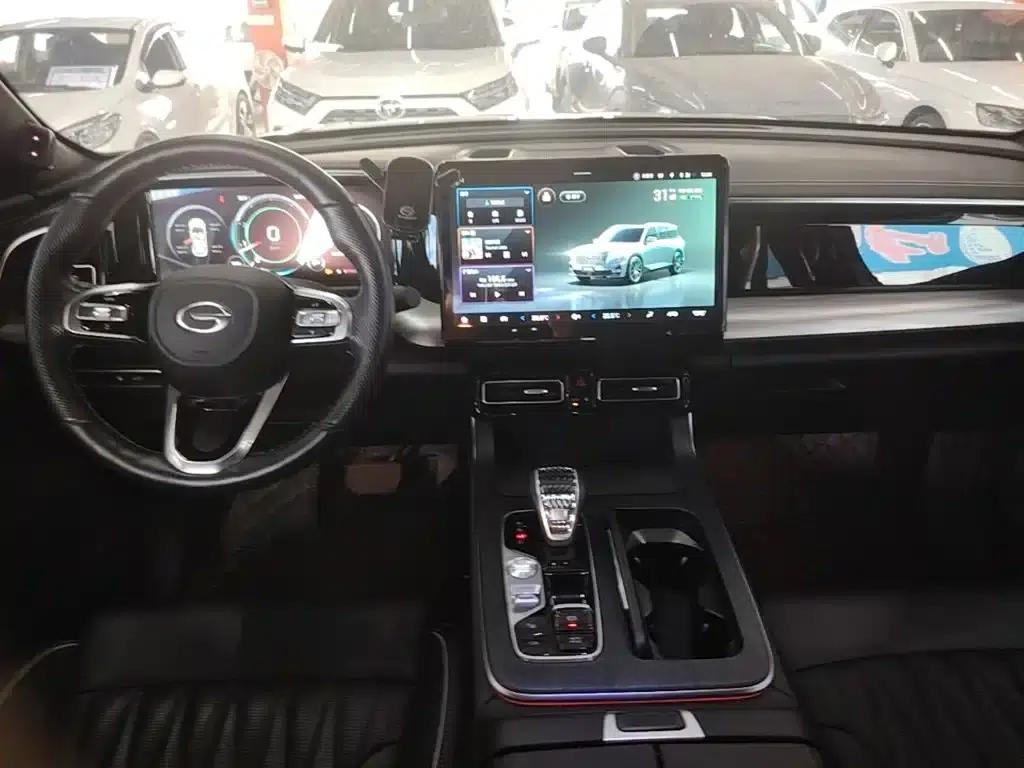 Trumpchi GS8 2022 Navigator Series 2.0TGDI 2WD Premium Edition (7-seater) — миниатюра 10