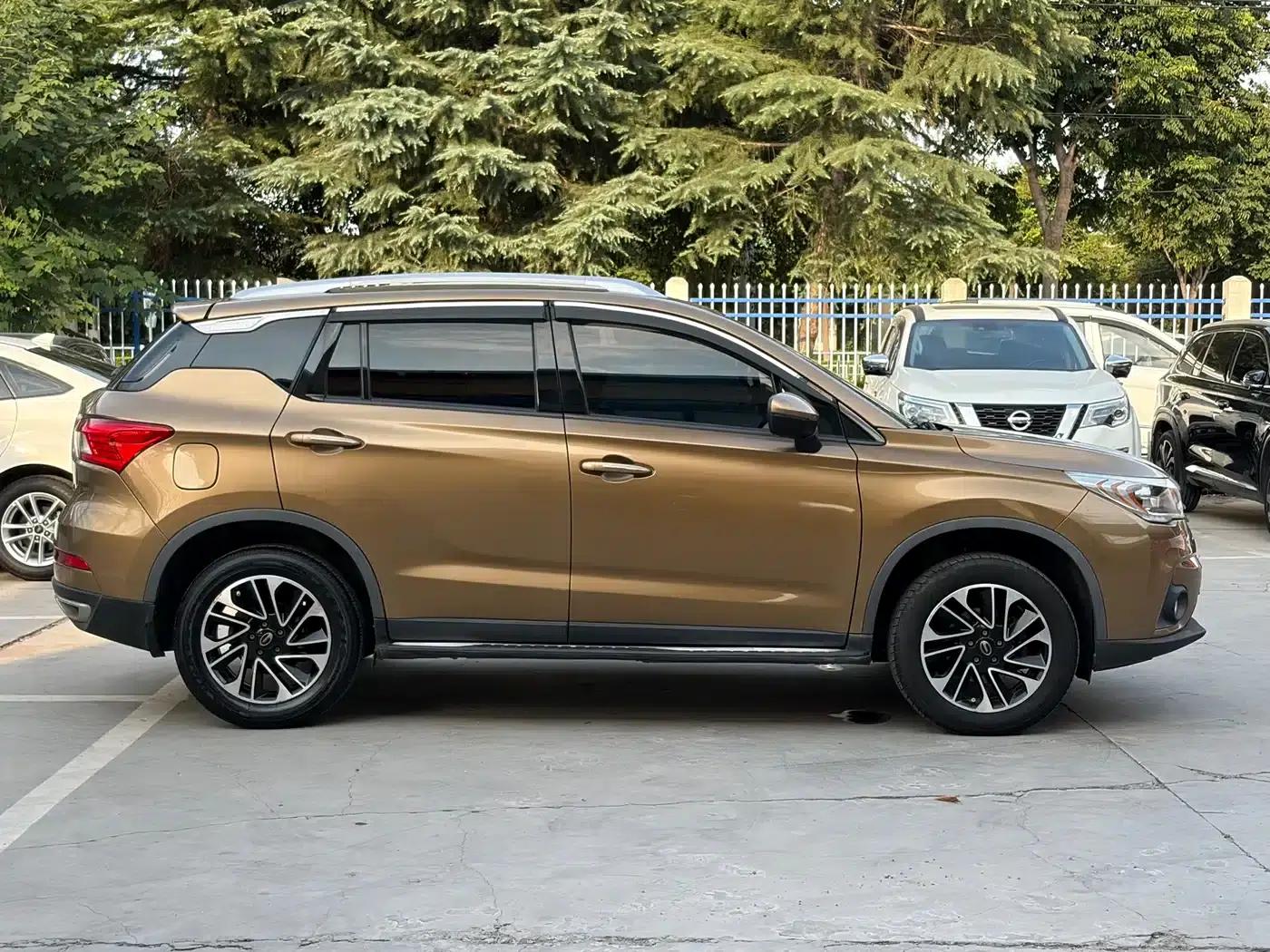 Trumpchi GS4 2015 200T Manual Deluxe Edition — миниатюра 16