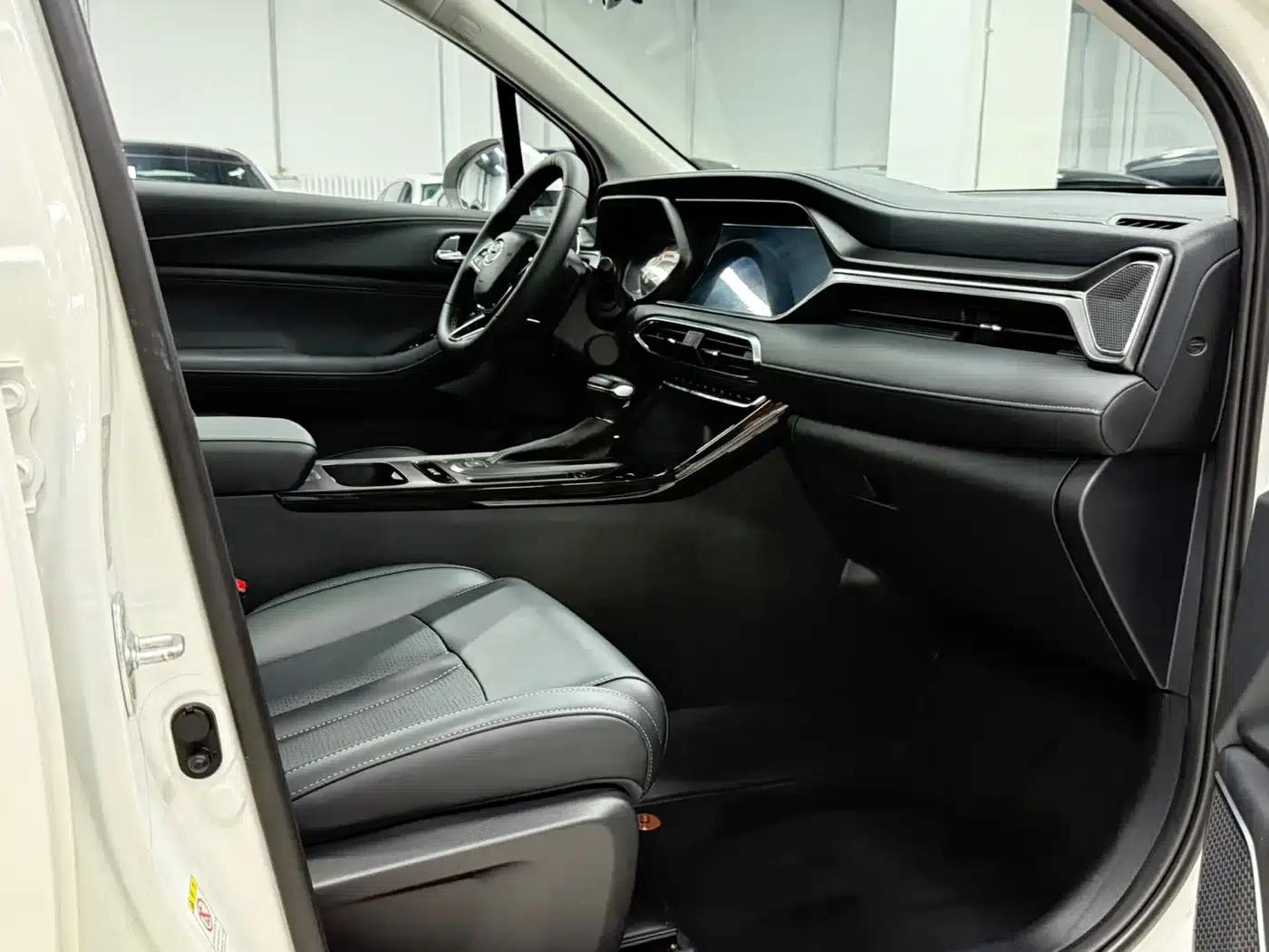 Trumpchi GS4 2022 270T Automatic Intelligent Technology Edition — миниатюра 18